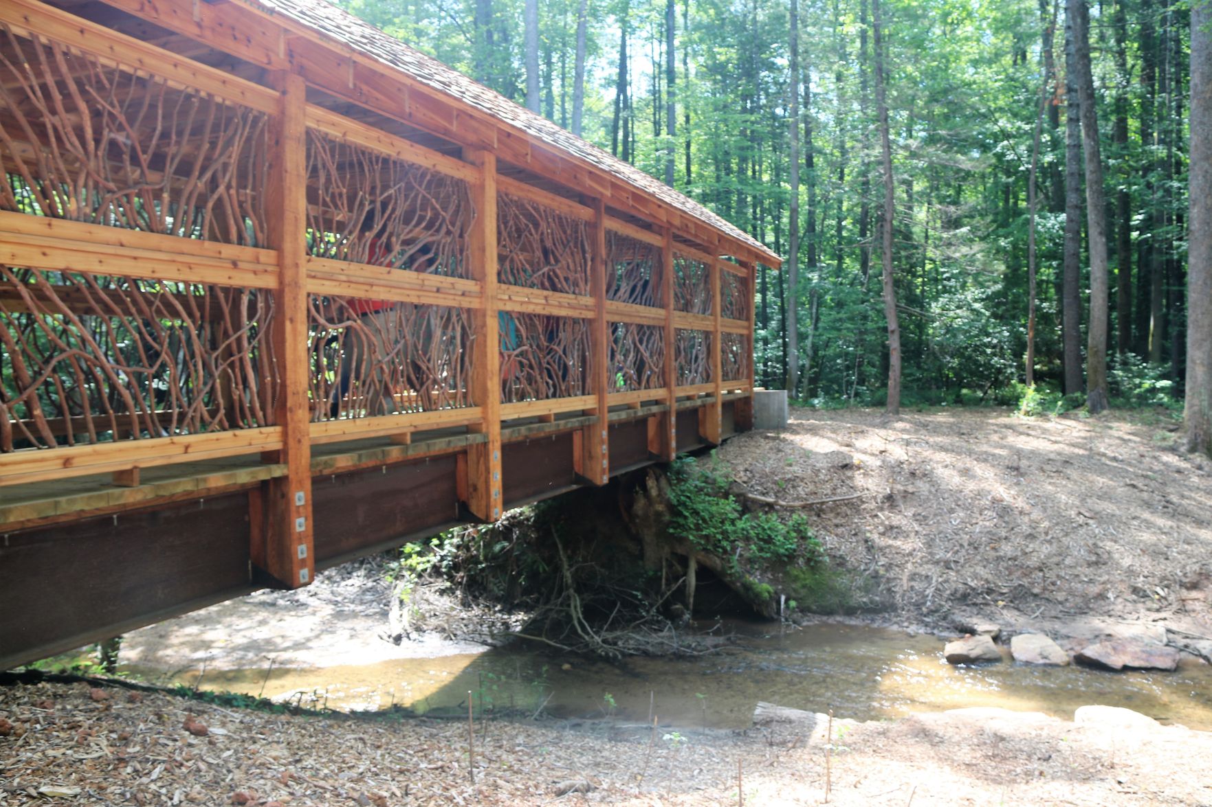 Fonta Flora covered bridge (63).JPG